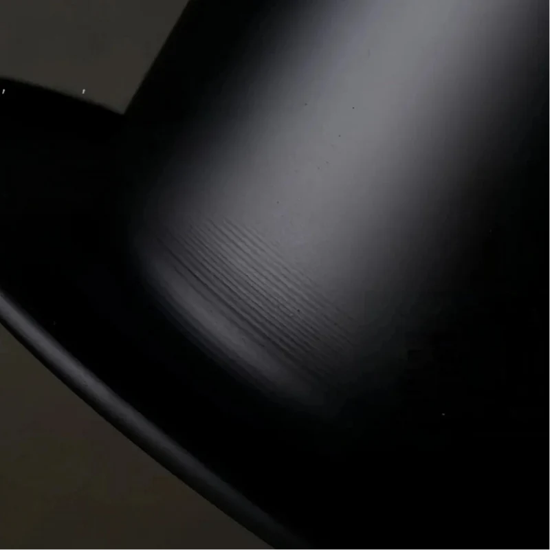 Moderne schwarze LED Pendelleuchte im Hut Design aus Metall für Esszimmer
