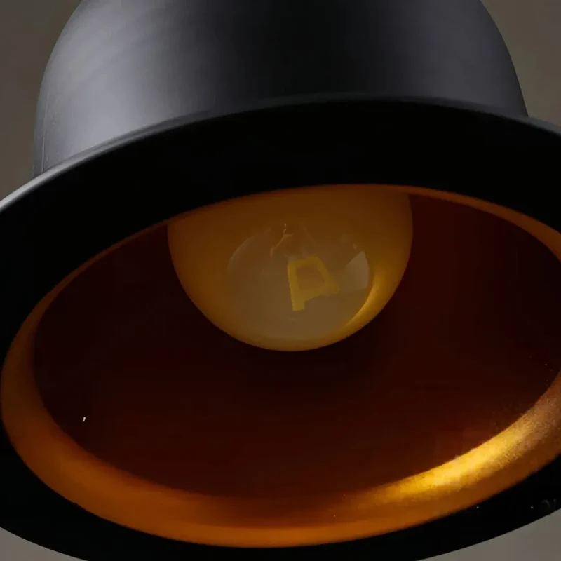 Moderne schwarze LED Pendelleuchte im Hut Design aus Metall für Esszimmer