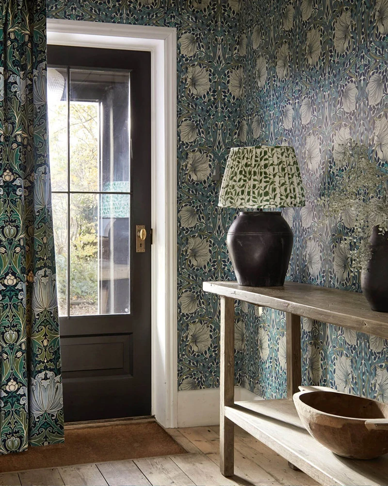 William Morris & Co. Tapet - Pimpernel Cobalt/Mineral