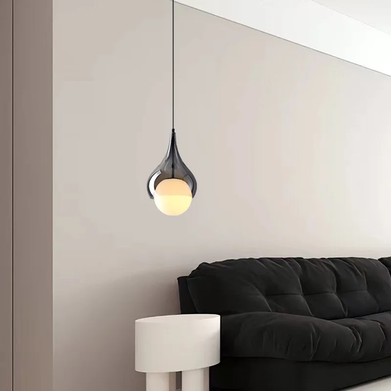 Geometrische Design-Hängeleuchte mit strahlendem Halo – Élios