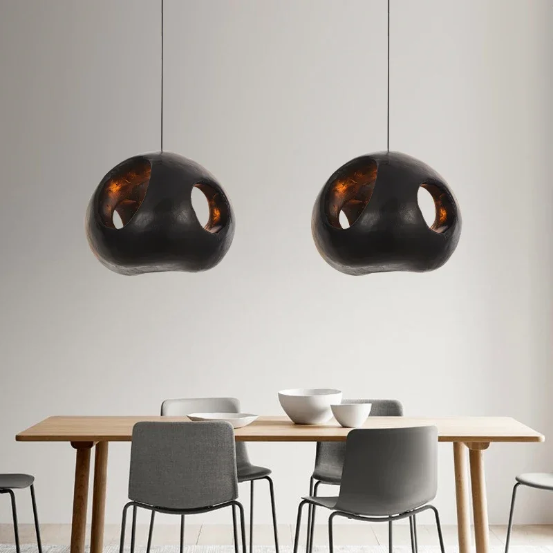 Design-Pendelleuchte mit Dimmer und eleganten Oberflächen – Lueur Obsidienne