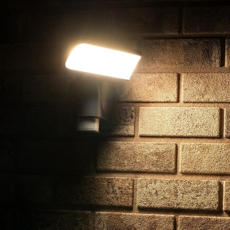LED-Strahler anthrazit mit 180° Bewegungsverfolgung 18W IP44 - LED's Light