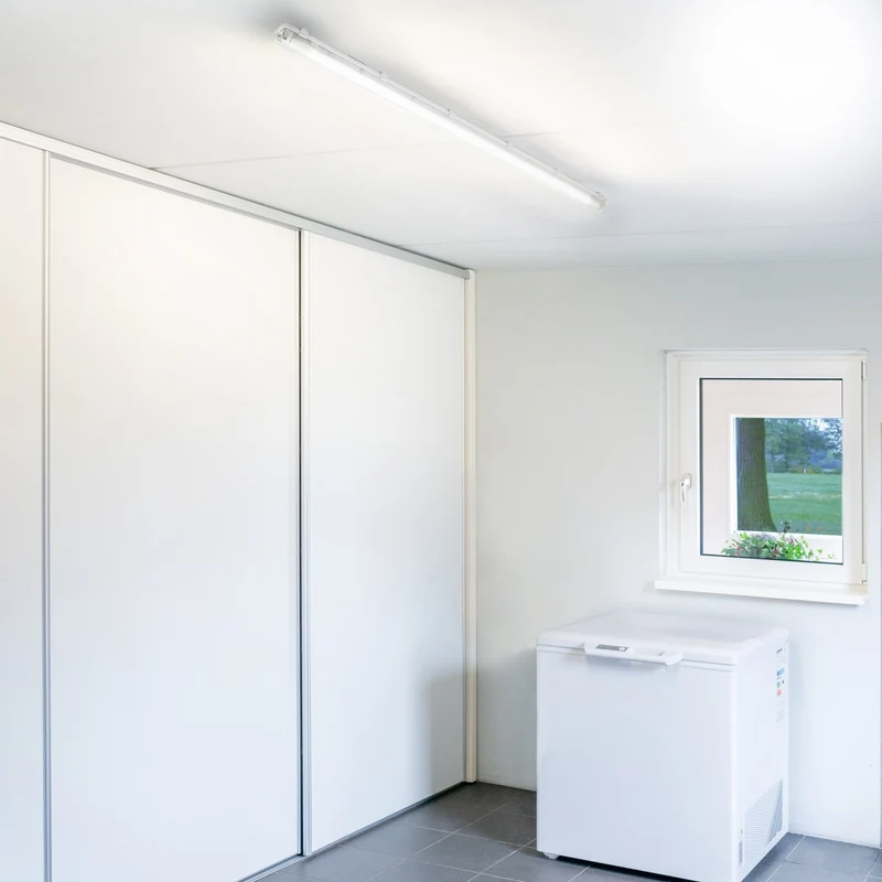 Feuchtraumleuchte 120 cm 18 W Neutralweiß 4000 K Ip65 Led-Wannenleuchte, Austauschbare Led-Röhre, Wand- Oder Deckenmontage, Funktionsleuchte für Innen- und Außenbereiche 2400112_04 - Proventa