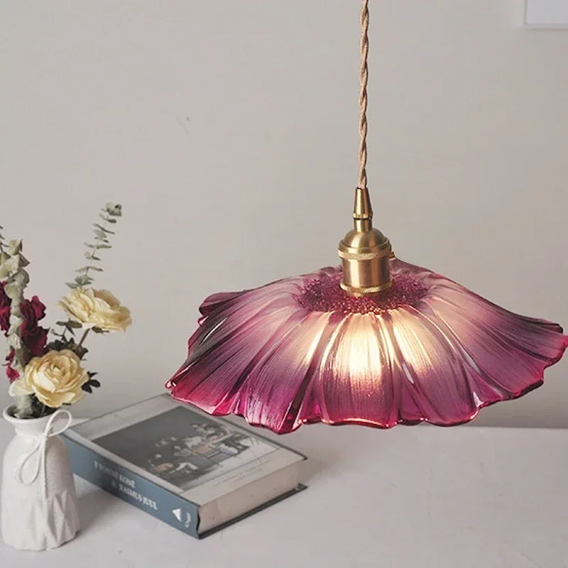 Elegante Blumenförmige Hängelampe Perfekte Helligkeit – Altrium