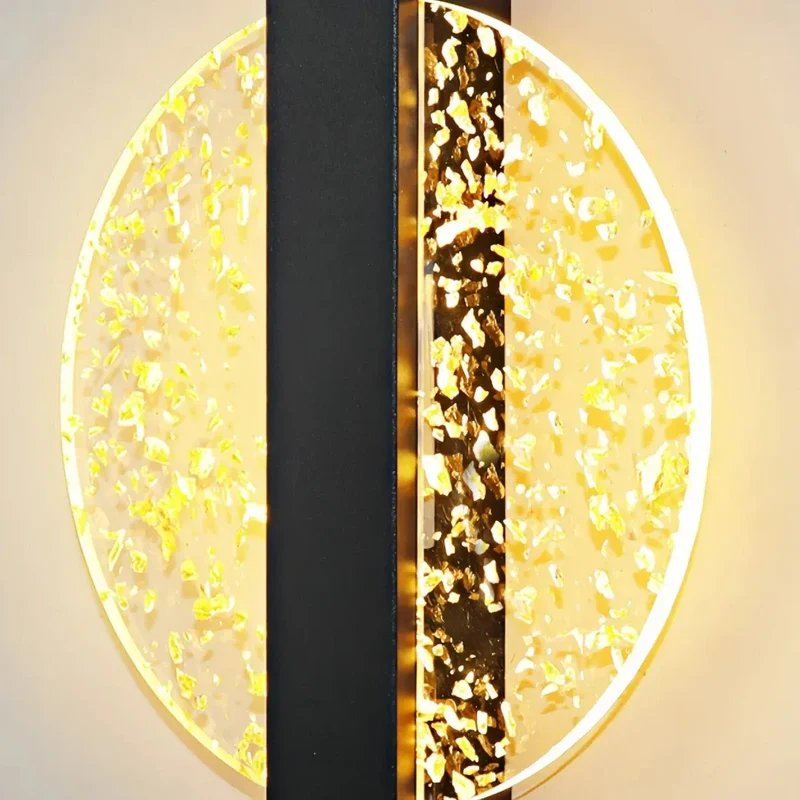 Moderne Wandleuchte aus Eisen und Acryl fürs Schlafzimmer