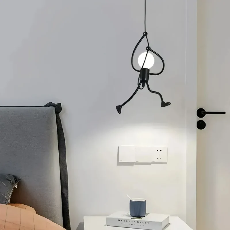 Moderne LED-Pendelleuchte im Iron-Man-Stil für das Esszimmer
