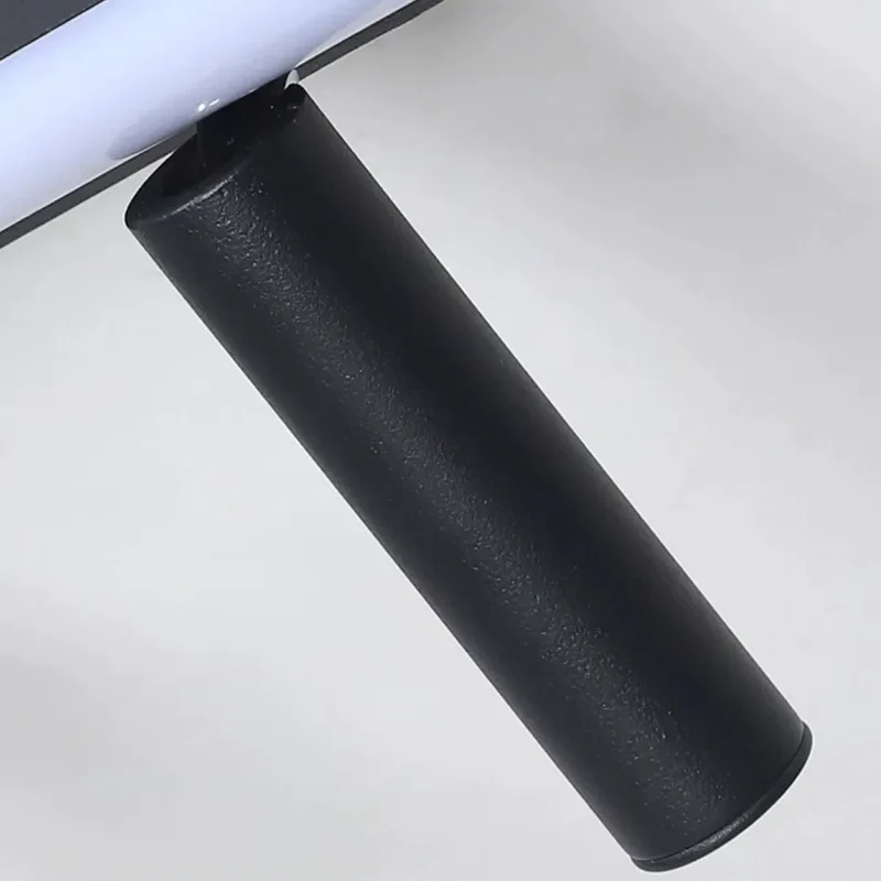 Moderne LED-Deckenleuchte mit Spots in Schwarz für Wohnzimmer