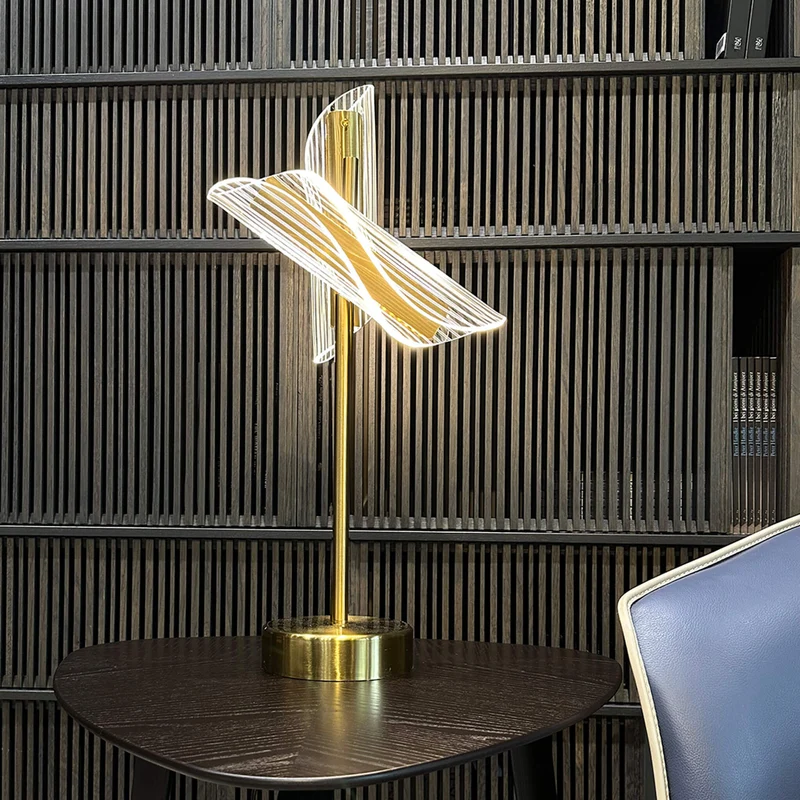 Elegante Tischlampe Edle Materialien – Éclora