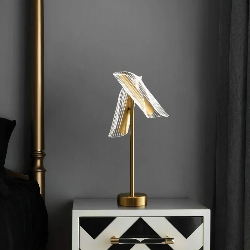Elegante Tischlampe Edle Materialien – Éclora