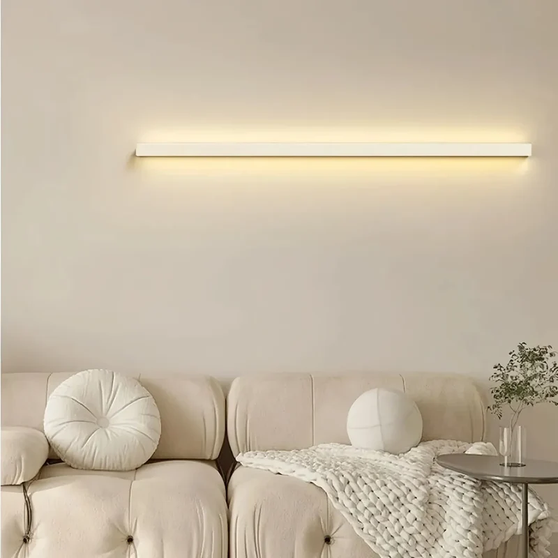 Moderne längliche LED Wandleuchte für stilvolle Innenräume