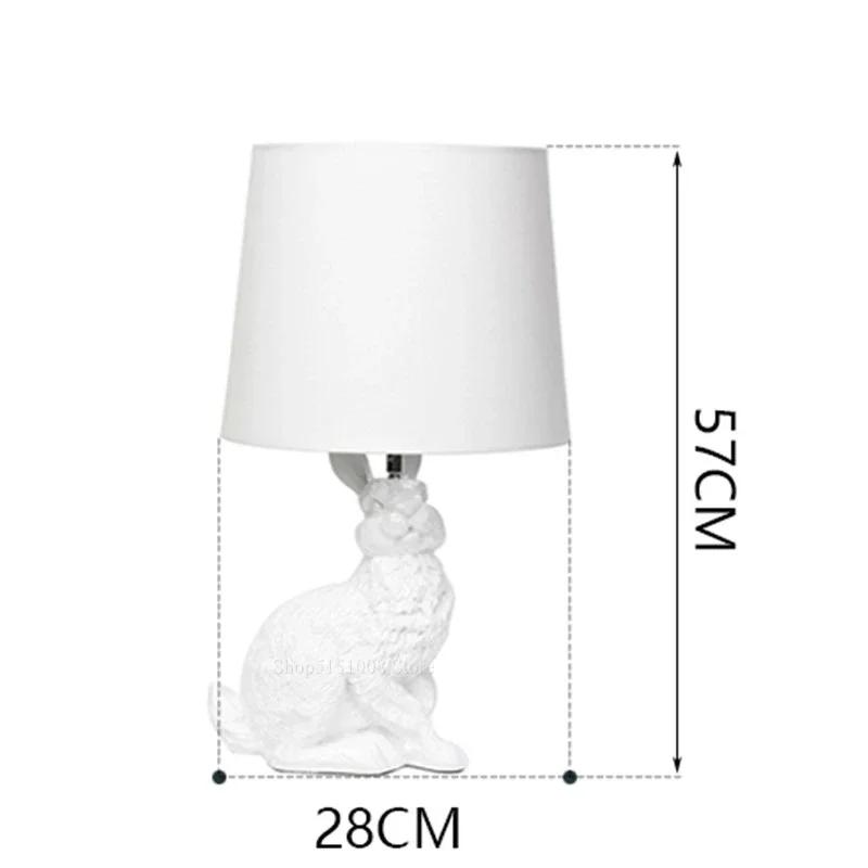 Elegantes Nachtlicht mit moderner Tiersilhouette – Auralis