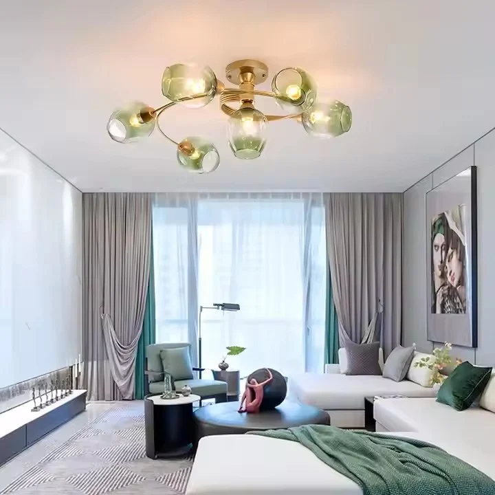 Moderne Deckenleuchte mit schwenkbaren Ringen und integrierten LEDs – Irisso