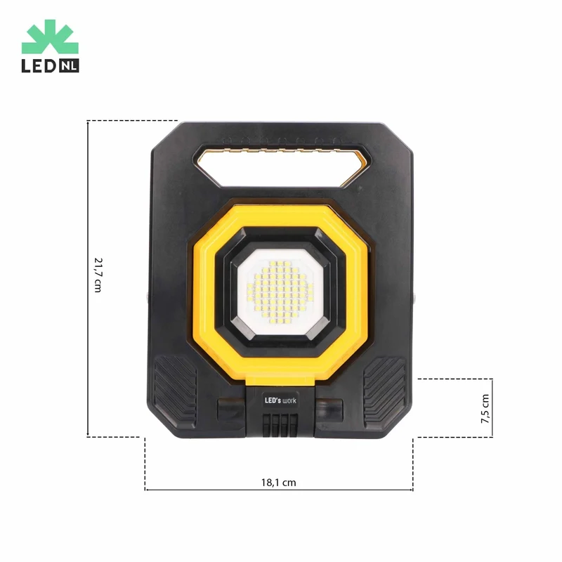 Akku LED-Arbeitsstrahler mit Zangenklemme für Rohre 15W kaltweiss 3-6h Laufzeit - LED's Work