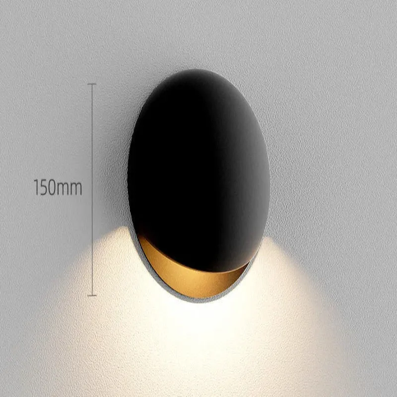 Richtungsweisende und elegante Wandleuchte – Plenio