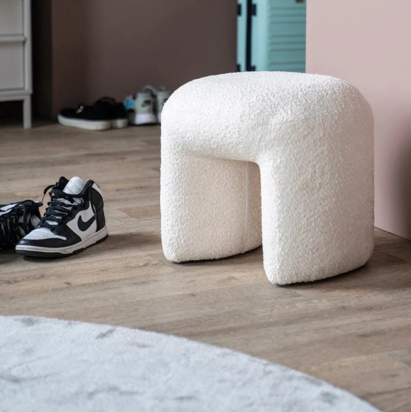 Polster Hocker Sahi Bouclé Weiß - By Boo