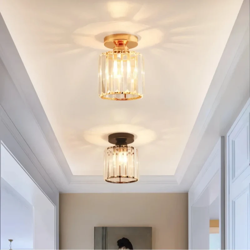 Moderne LED-Deckenleuchte mit Kristall für den Flur