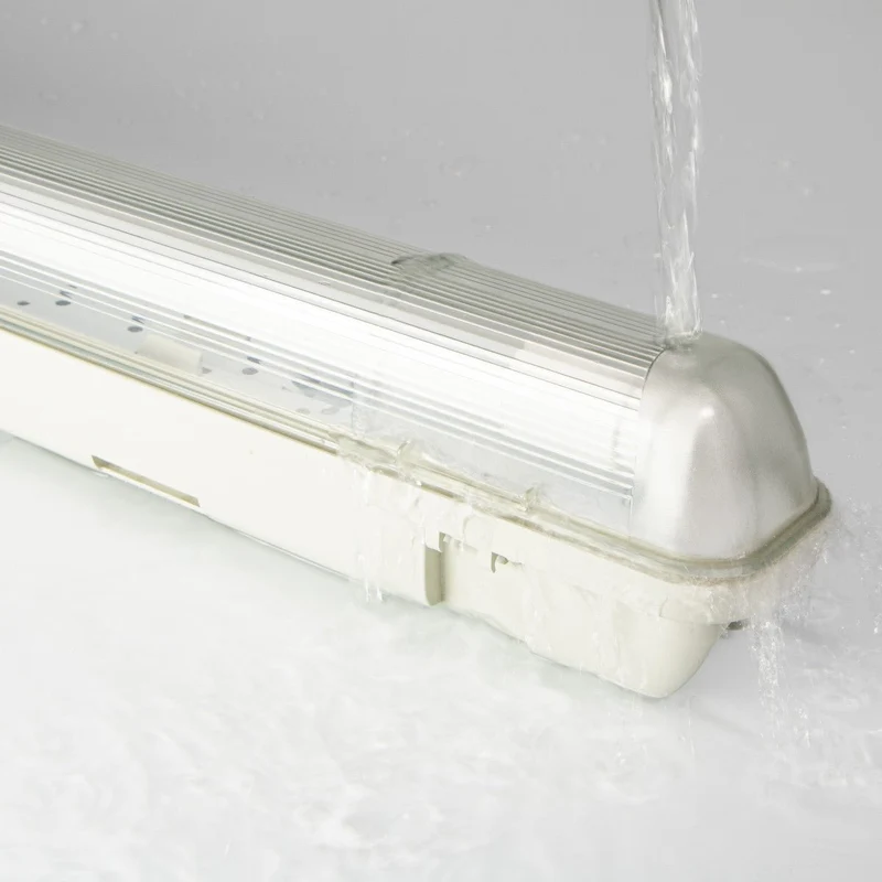 Feuchtraumleuchte mit HF-Bewegungsmelder und LED-Röhre 150 cm 20W neutralweiß IP65 - LED's Light