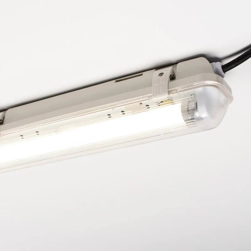 Feuchtraumleuchte mit HF-Bewegungsmelder und LED-Röhre 150 cm 20W neutralweiß IP65 - LED's Light