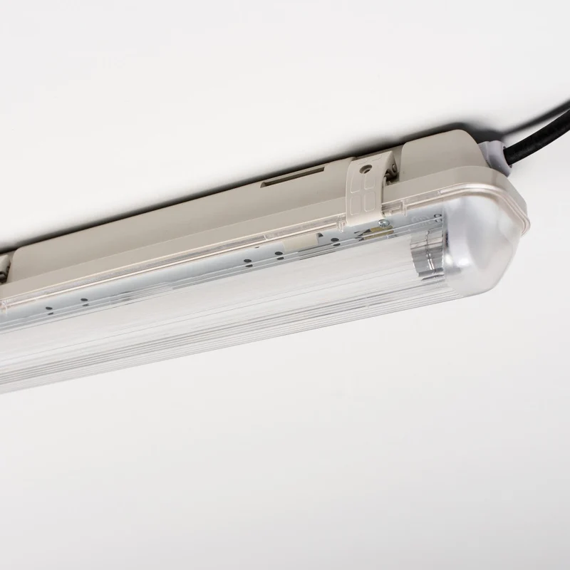 Feuchtraumleuchte mit HF-Bewegungsmelder und LED-Röhre 150 cm 20W neutralweiß IP65 - LED's Light