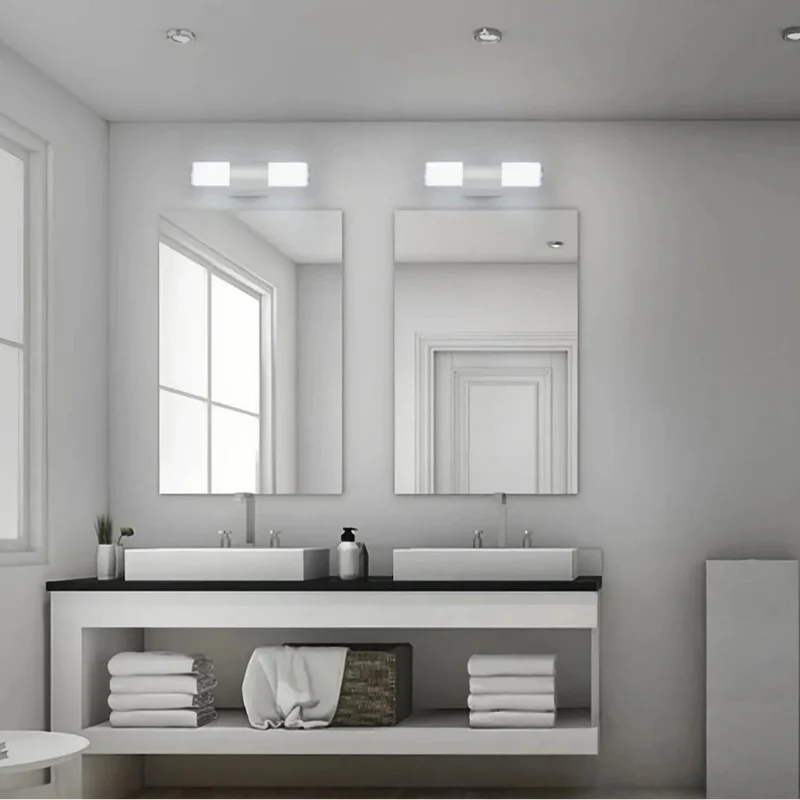 Moderne LED Spiegelleuchte in Chrom fürs Badezimmer, IP44