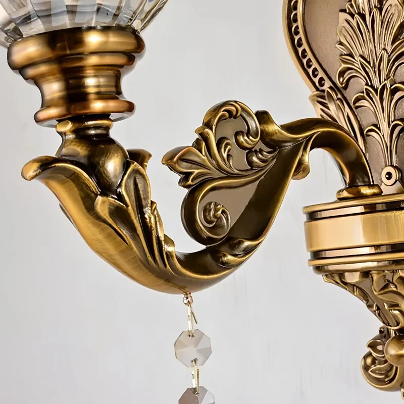 Vintage Wandleuchte aus Messing mit Glasblüten