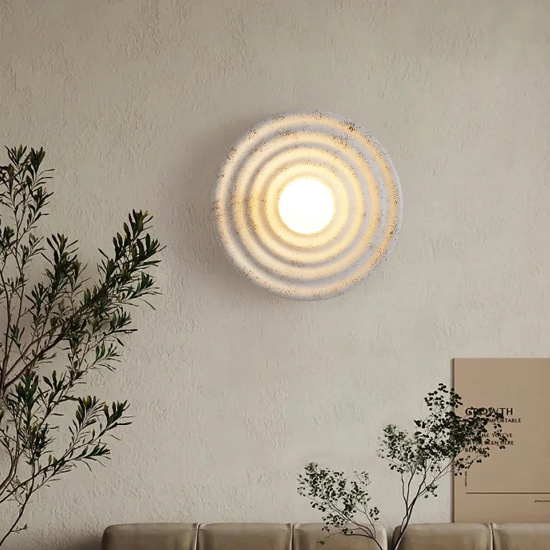 LED-Wandleuchte Sparsam Elegant und Warm – Ondes Lunaires