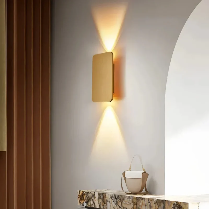 Moderne LED Up-&-Down-Wandleuchte rechteckig für Wohnzimmer & Flur