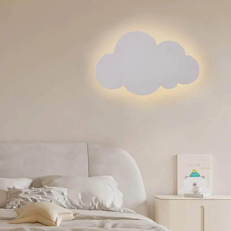Minimalistische Wolkenform Wandleuchte fürs Kinderzimmer