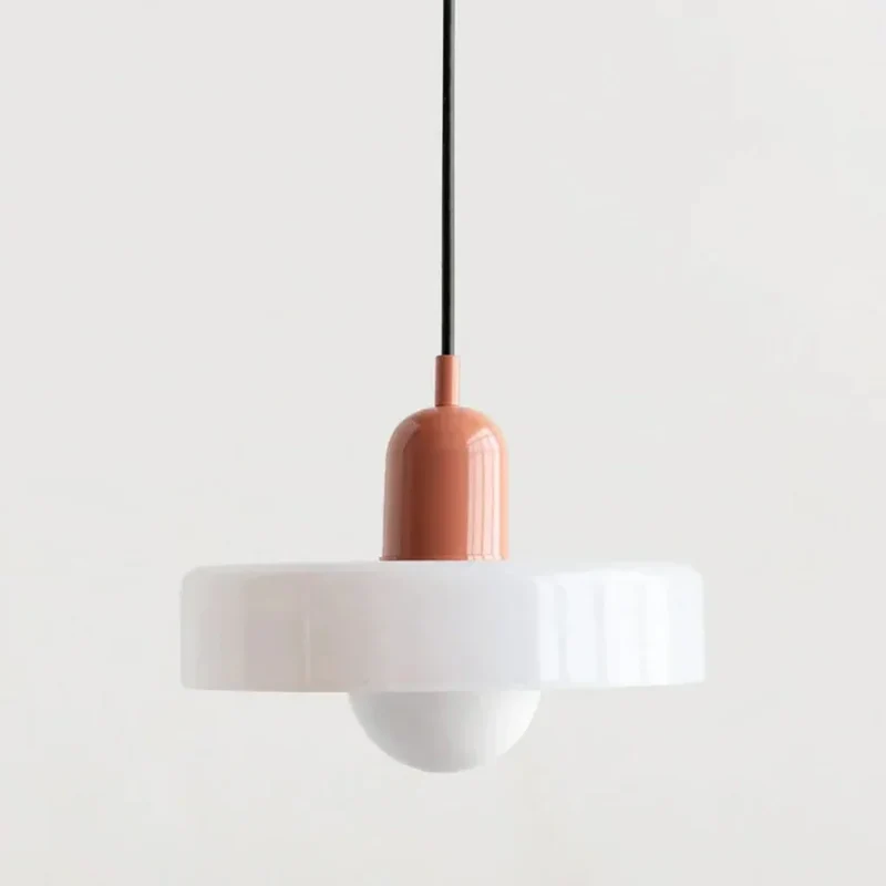 Runde LED Pendelleuchte aus Glas für das Schlafzimmer