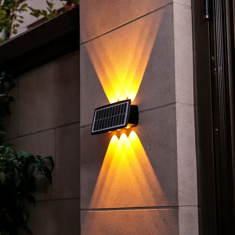Solar LED Wandleuchte Doppelstrahl Außen – Solarix