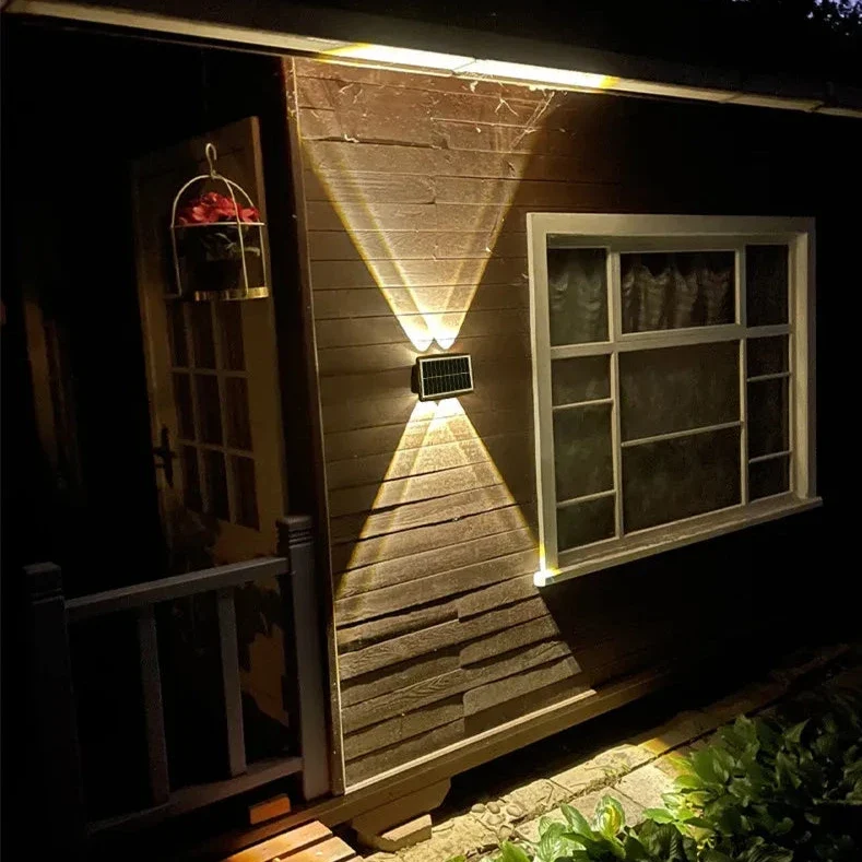 Solar LED Wandleuchte Doppelstrahl Außen – Solarix