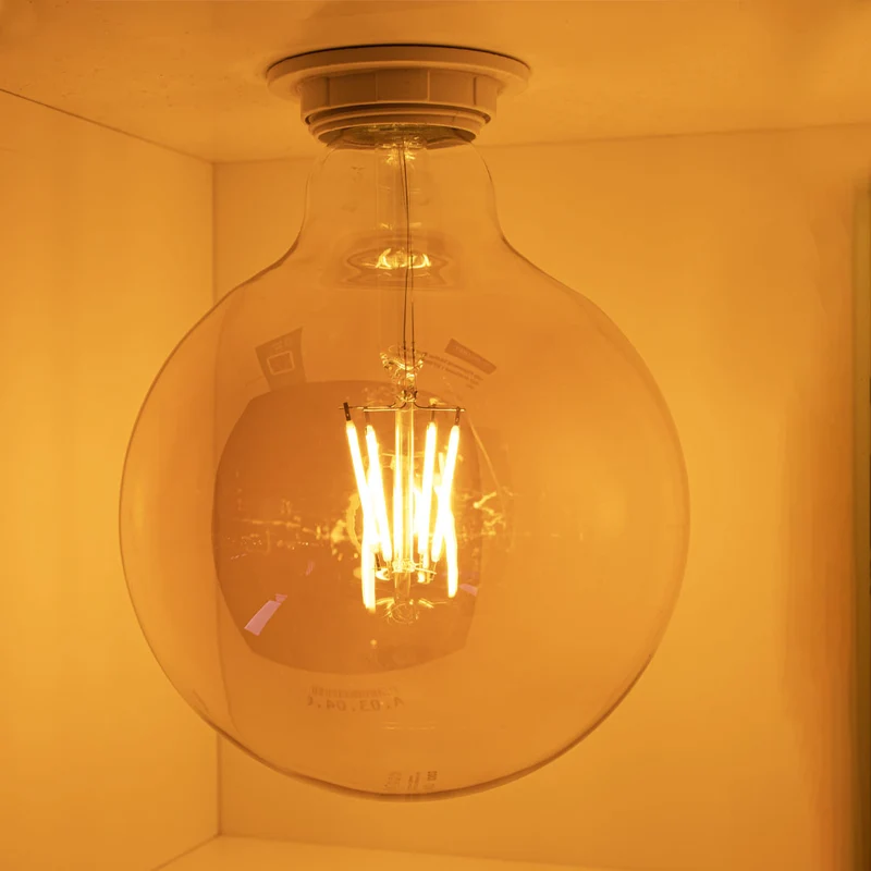 LED-Glühlampe 6W | G125 | 3-stufig dimmbar | E27 | 2700K – Warmweiß