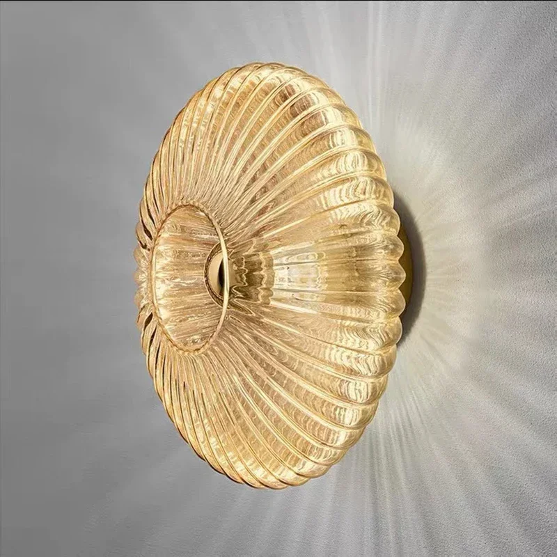 Elegante Wandleuchte aus Glasstein – Éclira