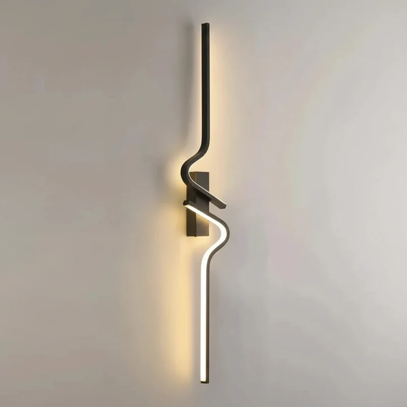Spiralförmige Wandleuchte aus schwarzem Aluminium – Sinuo