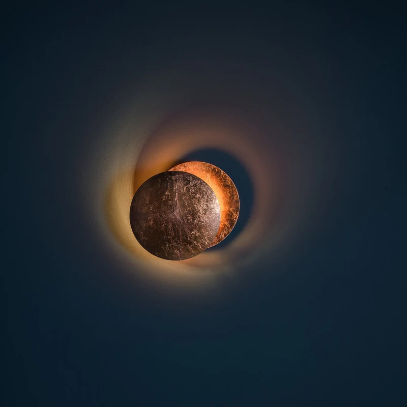 Elegante Wandleuchte in Eklipsenform, Visueller Komfort – Moon