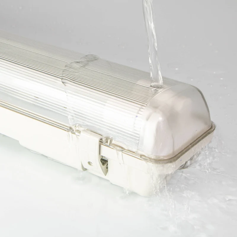 Feuchtraumleuchte mit HF-Bewegungsmelder und LED-Röhren 120 cm 2x 14W neutralweiß IP65 - LED's Light