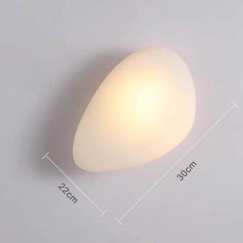 Moderne Wandleuchte aus Glas mit Kieseln für schickes Ambiente – Glowena