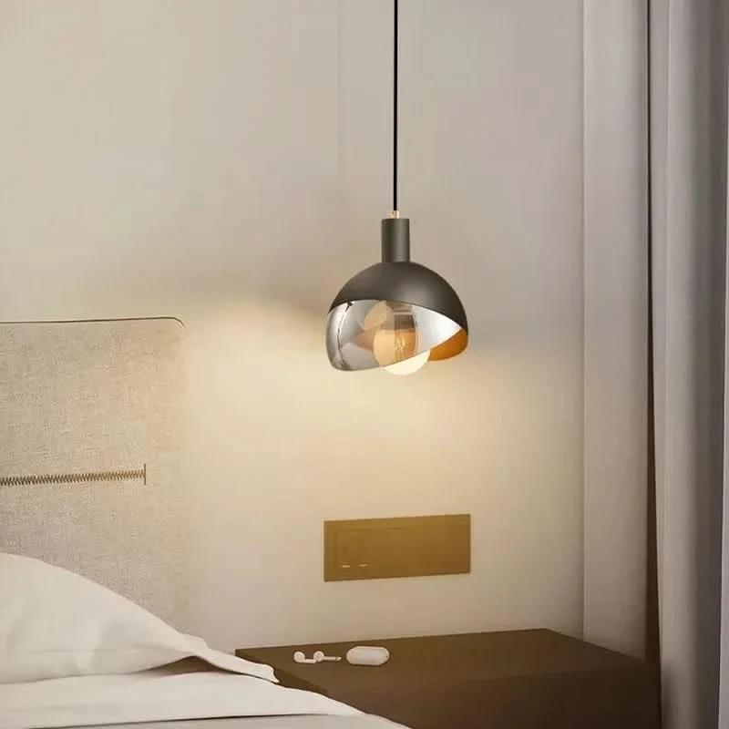 Hängelampe aus Klarglas mit zeitgenössischem Ambiente – Eleganso