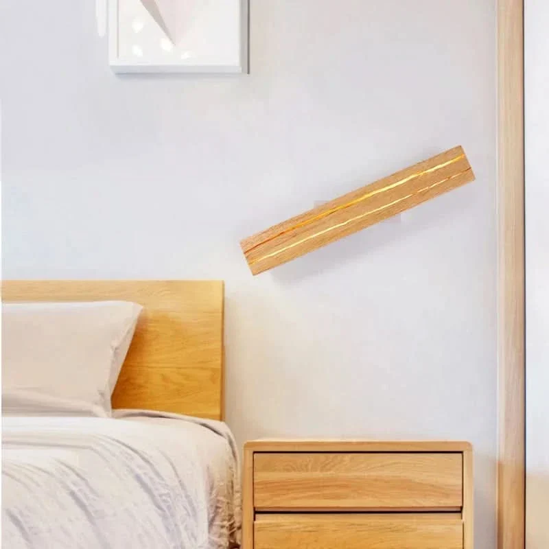 Praktische drehbare Wandleuchte mit elegantem Design – Wood