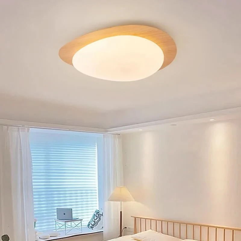 Natürliche Deckenleuchte mit moderner Eleganz und Lichteffekten – Boisé