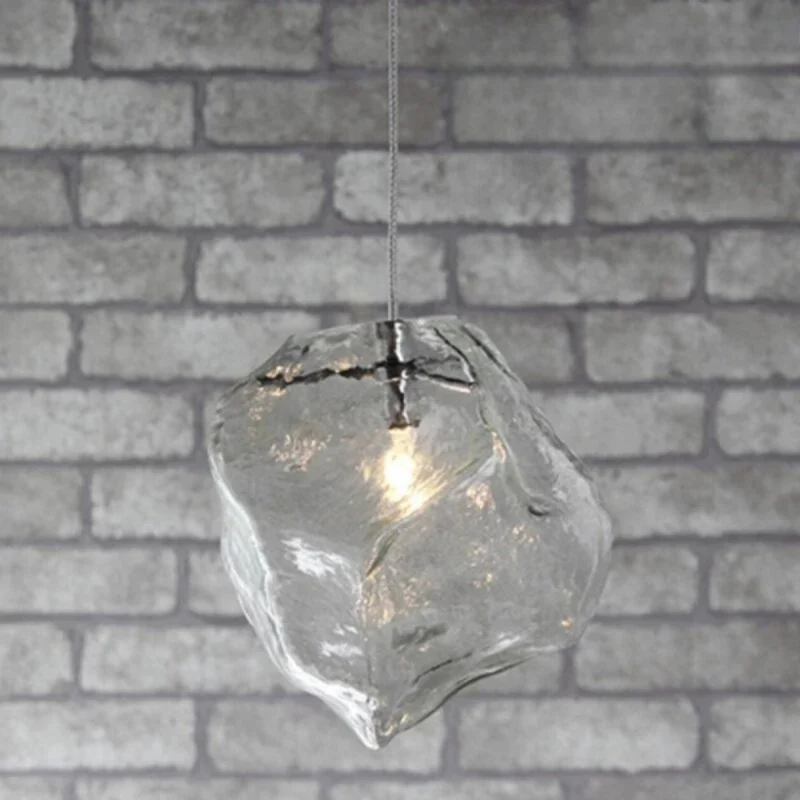 Klare Glas-Pendelleuchte mit modernem Design und Ambientebeleuchtung – Cristallin