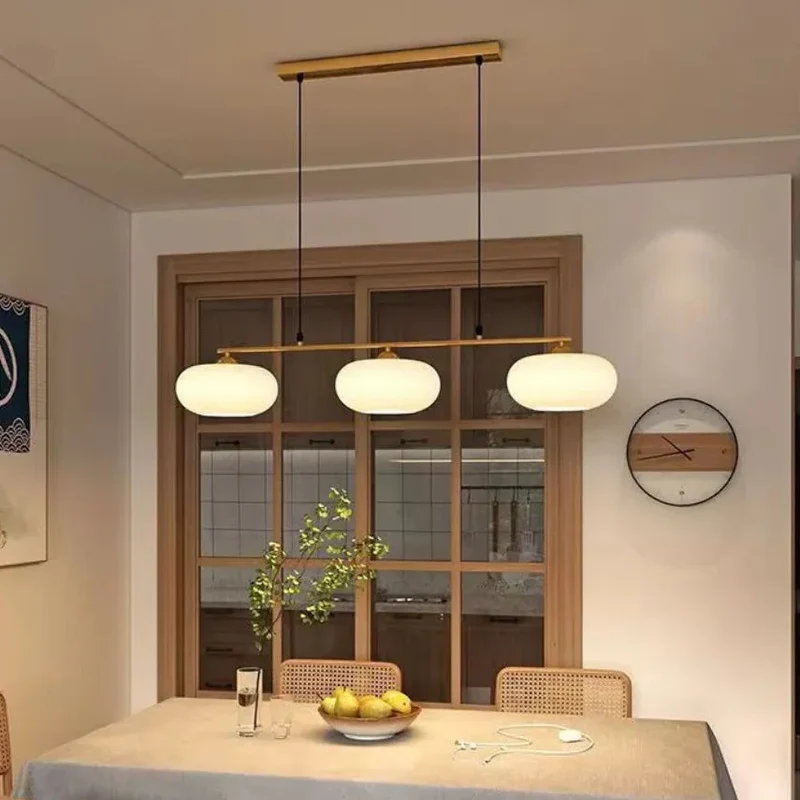 3-flammige LED Pendelleuchte aus Glas im japanischen Stil für das Esszimmer