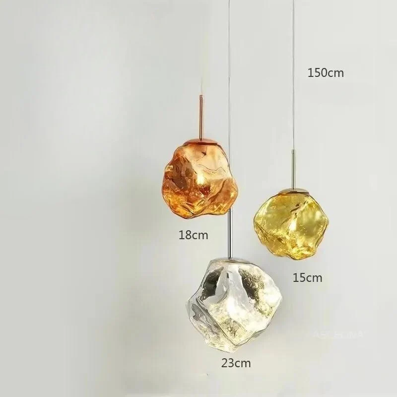 Trendige Hängelampe Höhenverstellbar Glas Metall – Aurora Nordica