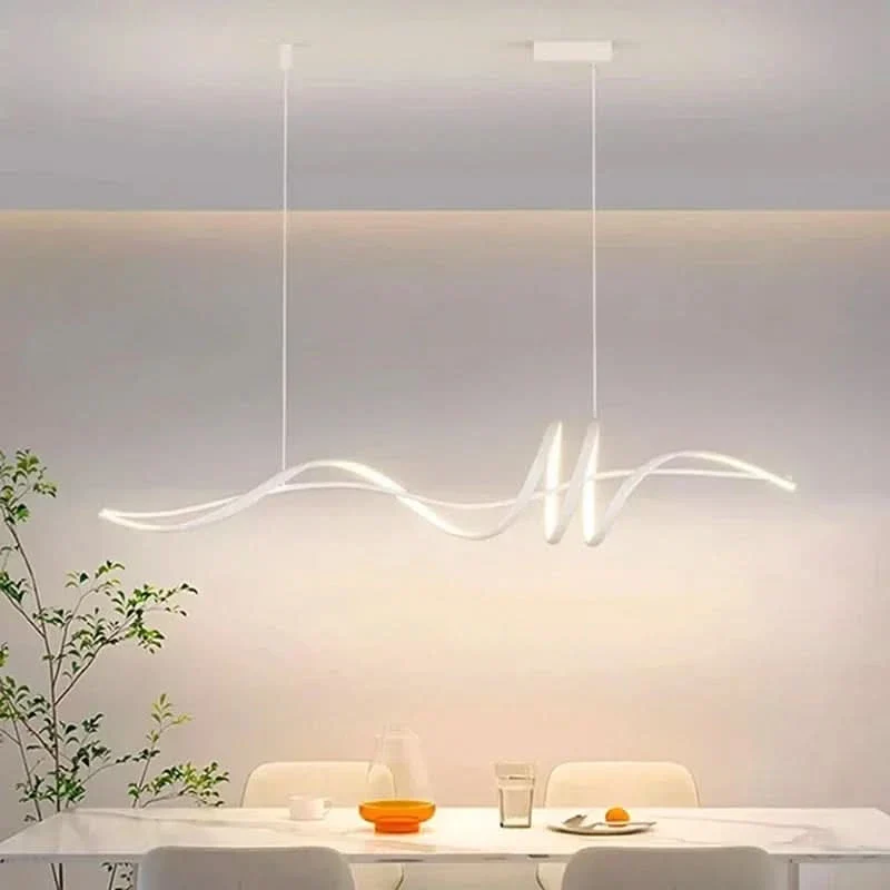 LED-Pendelleuchte mit eleganter Silhouette und kompaktem Design – Ondéa