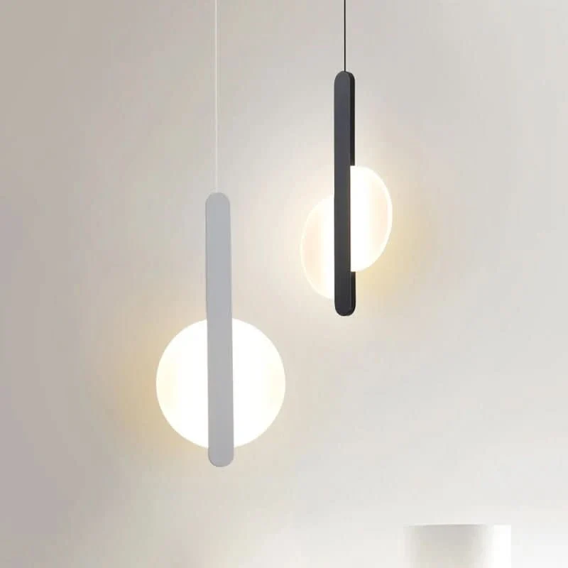 Moderne schwarze Hängelampe mit elegantem Ambiente – Éclat Noir