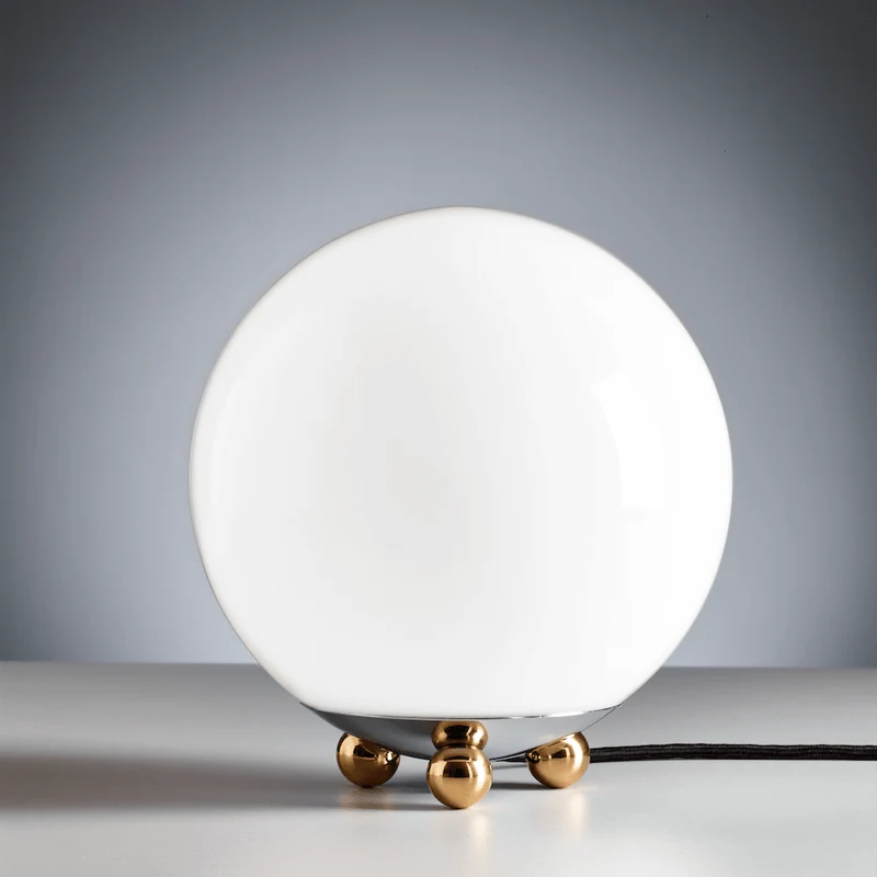 AD 32 Art Déco Tischleuchte Messing - Tecnolumen
