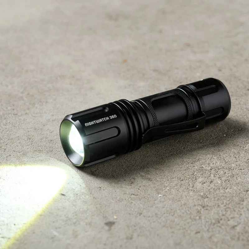 LED's Work Professionelle LED-Taschenlampe mit Zoomfunktion 360 - Wasserdicht - Dimmbar