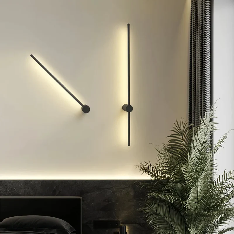 Dimmbare minimalistische Wandleuchte im linearen Design