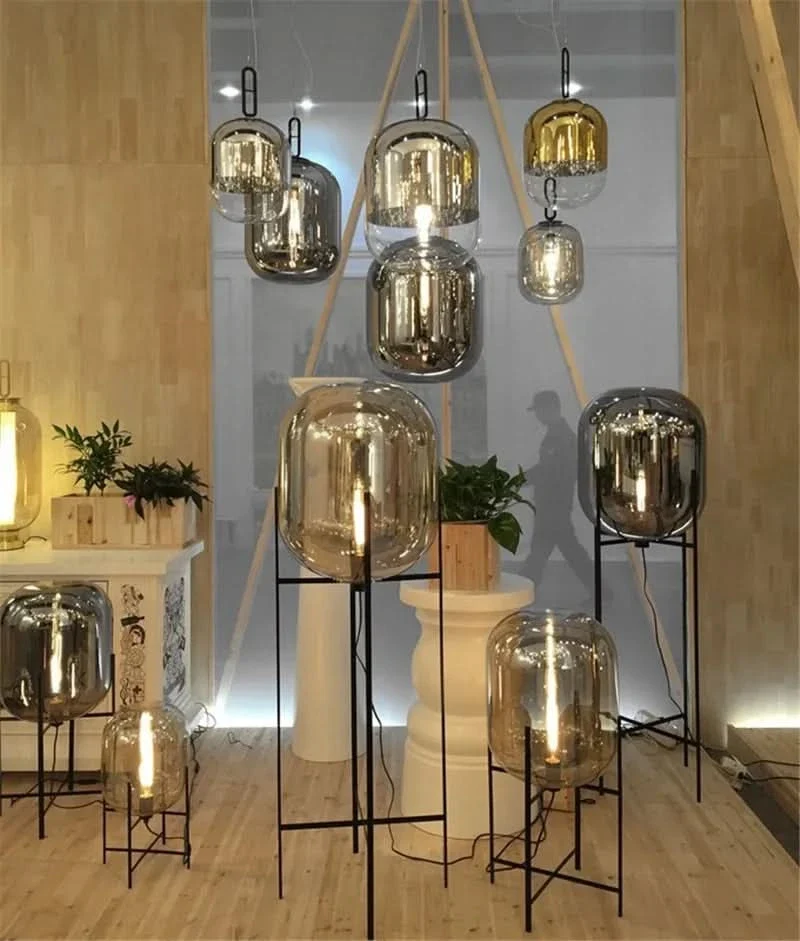 Skandinavische Stehlampe Dreibein Design Buntglas Sanfte Atmosphäre – Boreal