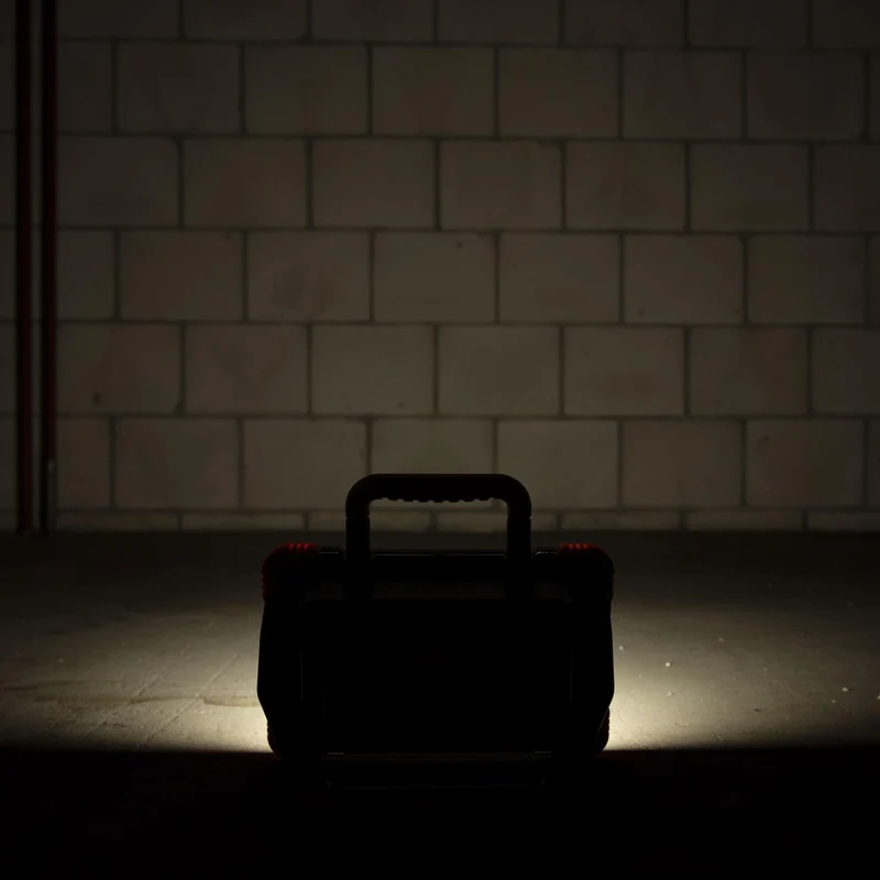 Akku LED-Bauleuchte 15W dimmbar 1.500lm IK08 USB-Powerbank - LED's Work